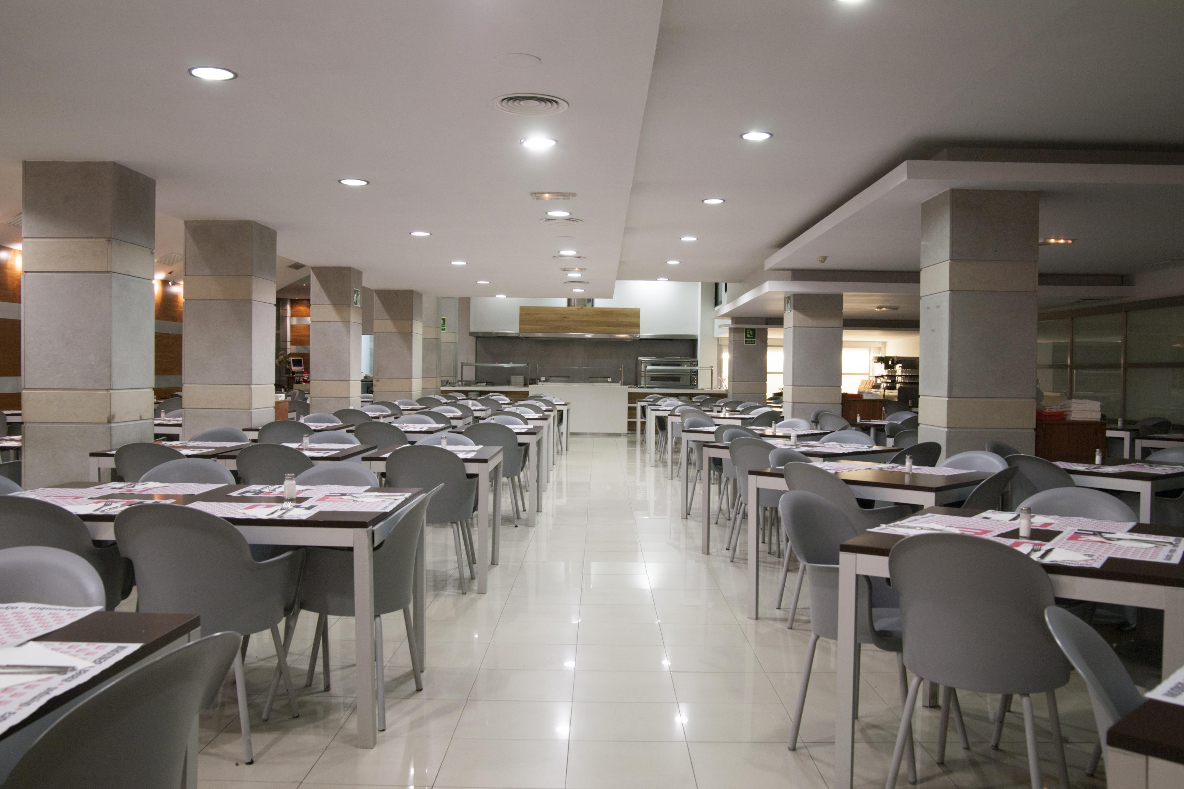 בנידורם Hotel Cuco מראה חיצוני תמונה